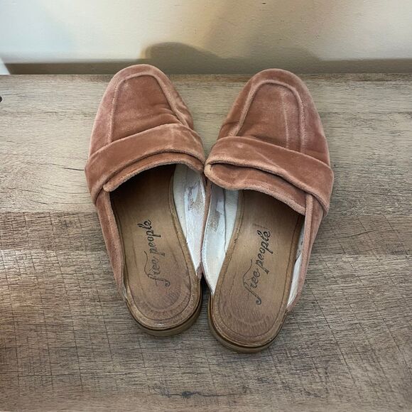 Free People Flats Velvet Slip On Loafer Dusty Pink Slides Mules Size 7 /38 - Picture 6 of 7